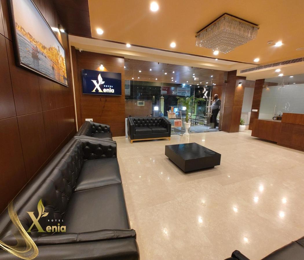 Hotel Xenia Varanasi Exterior photo